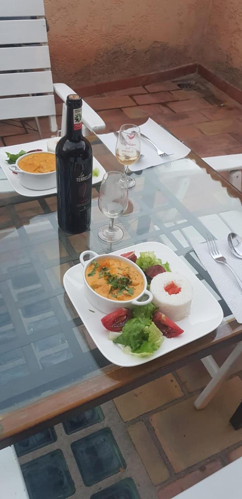 Bed And Breakfast Chez L'Habitant Marseille Luaran gambar