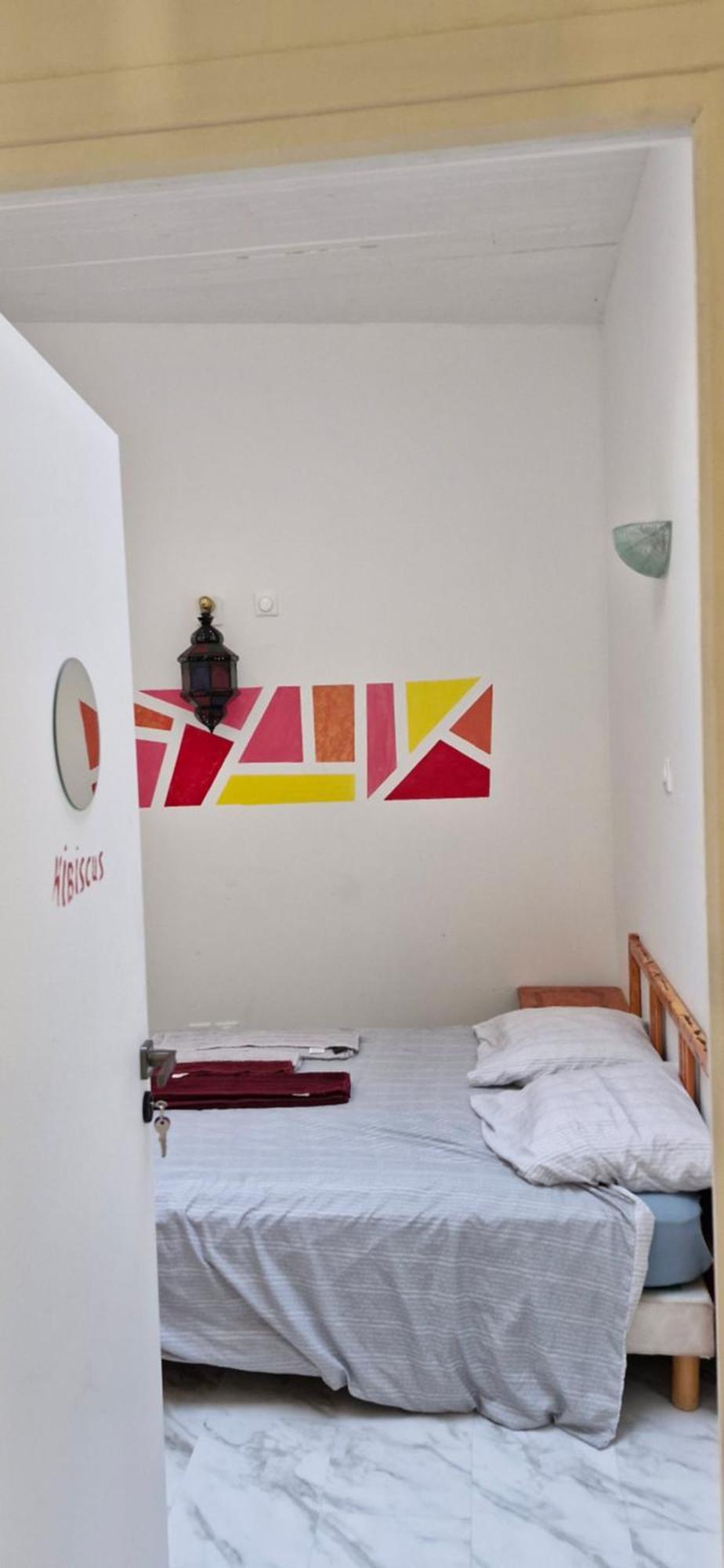 Bed And Breakfast Chez L'Habitant Marseille Bilik gambar