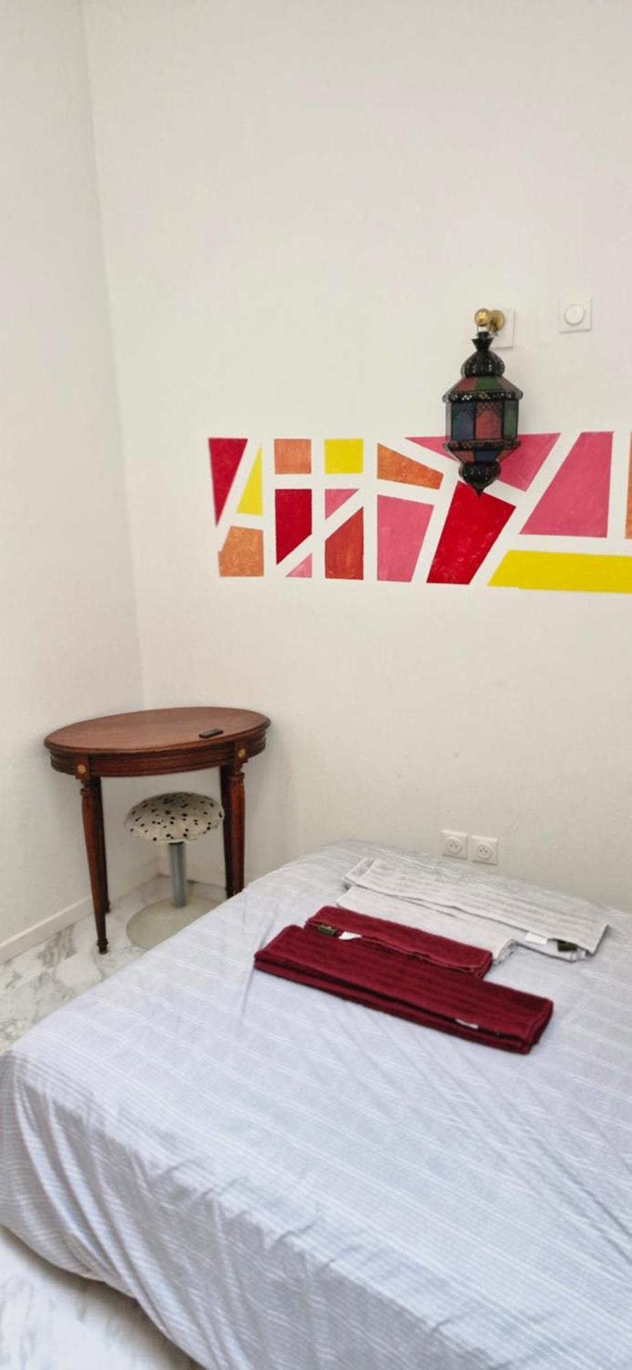 Bed And Breakfast Chez L'Habitant Marseille Bilik gambar